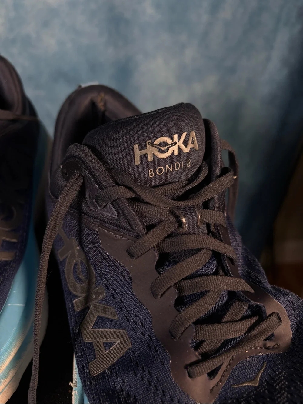 HOKA Bondi 8 Men’s Size 10.5 Running Shoes Blue White